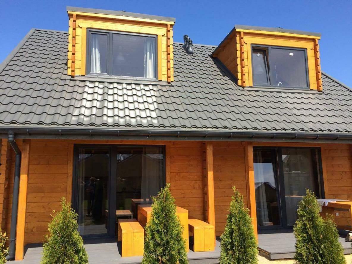 Domki Letniskowe La Familia Sianożęty Exterior foto